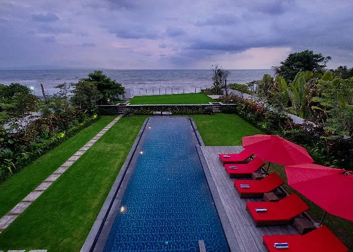 ヴィラ Keramas Beachfront By Sanga Sanga Hospitality パヤンガン
